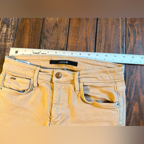 Joe’s Jeans Mid Rise Stretch Skinny Jeans Tan color. 28” Waist / 28” Inseam - Picture 5 of 8
